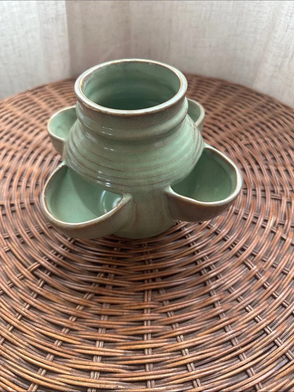 Vintage McCoy Pottery No. 3020 Strawberry / Herb Mint Planter - Mint Condition